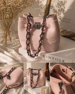 (Kategori: ) berada di . Dikirim oleh imoetsbgt (ID iklan 1434323180, Gambar 1). Deskripsi: .