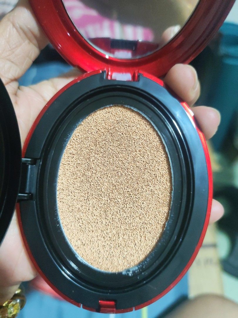 Tirtir Mask Fit Red Cushion (Category: Makeup) located in Quezon City. Submitted by iamghen21 (Listing ID 1434307942, Image 2). Description: shade: 21C Cool Ivory bought from abroad. With Box. Loc. Fairview or Manila Payment first policy..