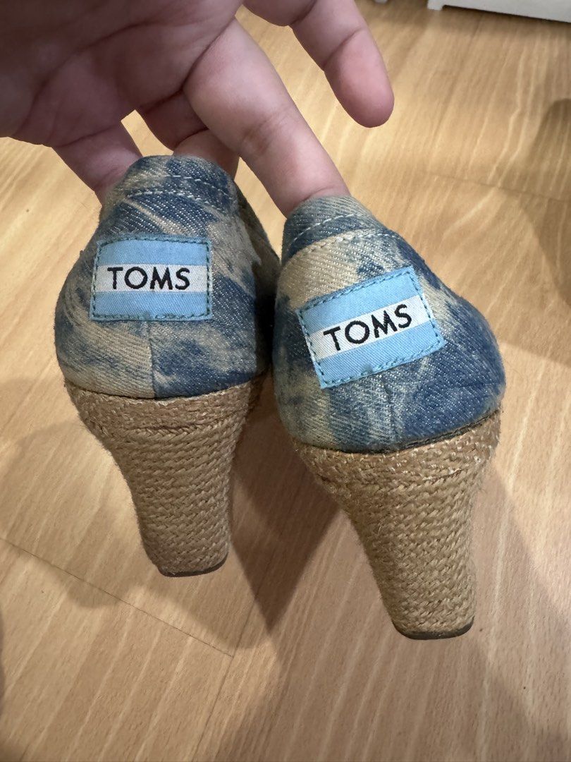 Toms Denim Heels (Category: Wedges) located in Las Pinas. Submitted by pachdeclutters (Listing ID 1434320811, Image 2). Description: Toms Denim Wedge Heels - Brand new - Guaranteed Authentic - US 8.5.
