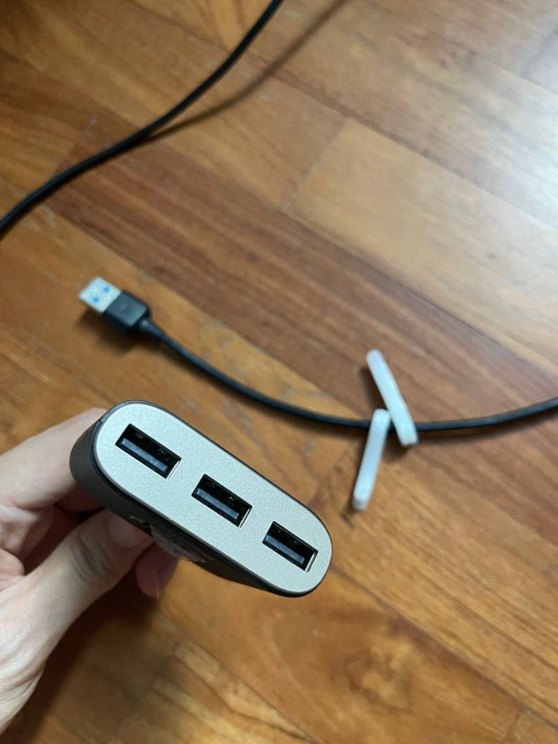 USB C multi hub441435994279137280