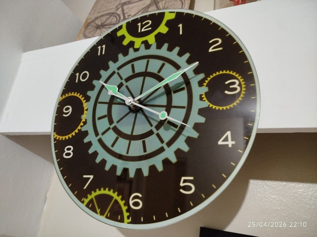 Wall clock (Category: Clocks) located in Quezon City. Submitted by crci12 (Listing ID 1434327430, Image 1). Description: Wall clock Glass material Used Actual pictures posted What you see is what you get P400 Meet ups: *Simplicity mini stop commonwealth ave., balara, qc. *Kindly send us a message for a schedule of meet up..