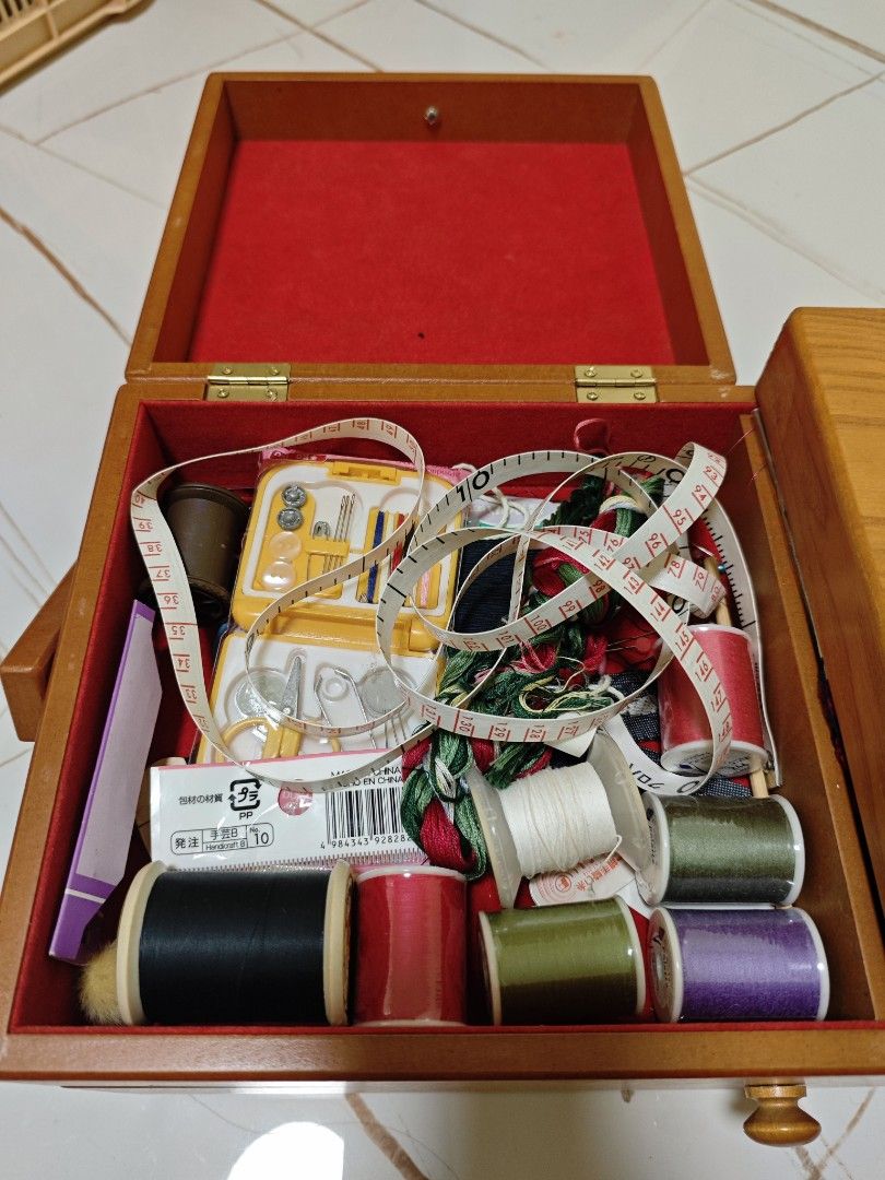 Wooden Cabinet with sewing Kit (Category: Other Kitchen Appliances) located in San Miguel. Submitted by mharly0221 (Listing ID 1434280707, Image 3). Description: take all nyo na lahat kasama laman marami yan di ka na lugi yung wooden cabinet palang mahal na kasingblaki ng medium box. Fix price na yan napaka mura na nyan ah pede mo pang regalo sa laman palang sa loob nya d ka na lugi.