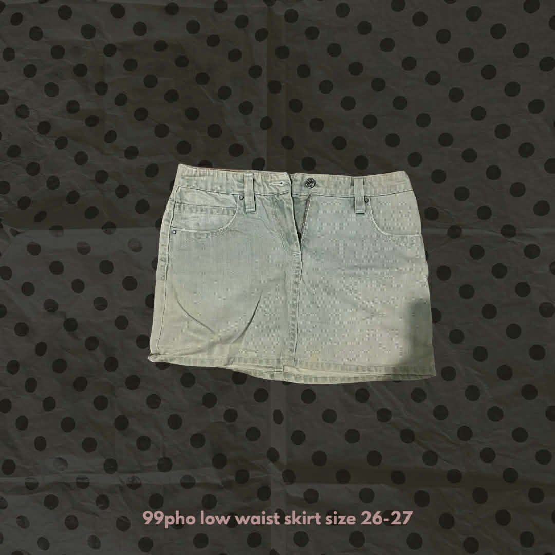 Y2k Capris short and skirt (Category: Other Bottoms) located in Angeles City. Submitted by __28str (Listing ID 1434337105, Image 3). Description: 99-150php + sf each capris,jorts, and skirts.