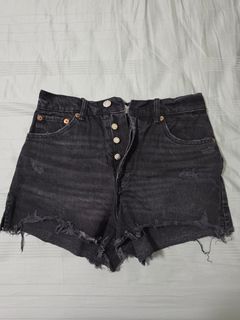(Category: ) located in . Submitted by SoBeit007 (Listing ID 1434289410, Image 1). Description: .