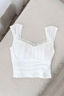(Category: ) located in . Submitted by mignonette_closet (Listing ID 1434445449, Image 1). Description: .