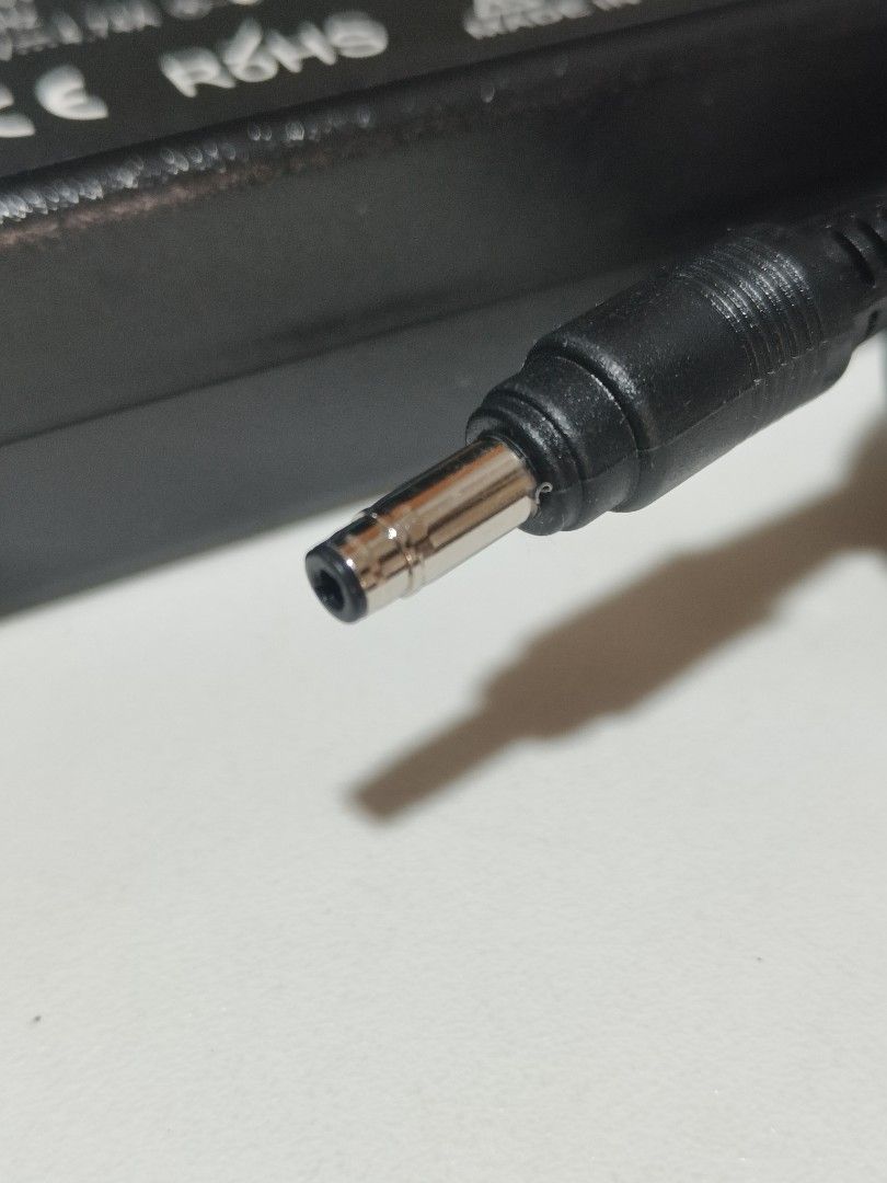 AC Charger/Adaptor for Laptop (Output: 19V) (Category: Chargers) located in Makati City. Submitted by franco31 (Listing ID 1434407011, Image 3). Description: Replacement AC Adapter for Laptop. Input: 100-240V - 1.6A 50/60Hz Output: 19V = 4.74A.