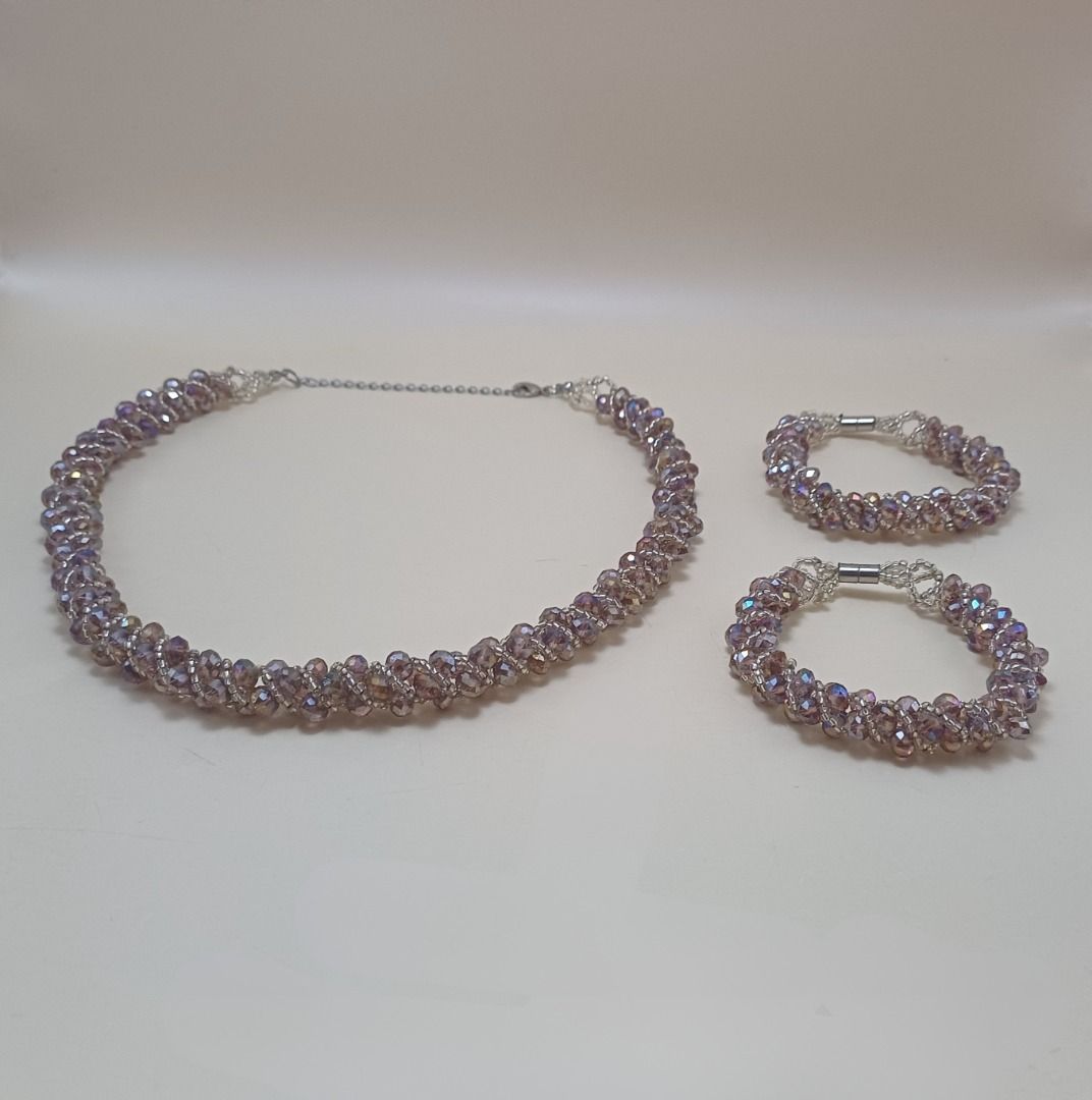 Accessories Set 154 (Category: Necklaces) located in Cebu City. Submitted by tea_pr (Listing ID 1434401170, Image 2). Description: 1 set available 2 pcs. bracelet with magnetic clasp Circumference: 19.5 cm (approx.) 1 pc. necklace Length (unclasped): 55 cm (approx.) RFS: Decluttering Delivery/shipping fee to be shouldered by buyer. Modes of payment: Gcash, PayPal, or online bank transfer.