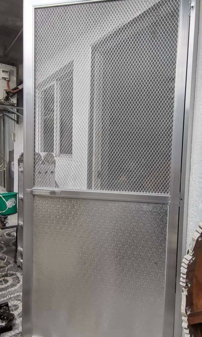 GLASS AND ALUMINUM WORKS (Category: Outdoor Furniture) located in Manila. Submitted by maryjane_21 (Listing ID 1434556728, Image 3). Description: Anodized Screen door Aluminum - 5000 Analok Screen Door Aluminum -5500 Full Amplemesh Screen Door - 9000 Heavy Duty Screen Door - 9500.