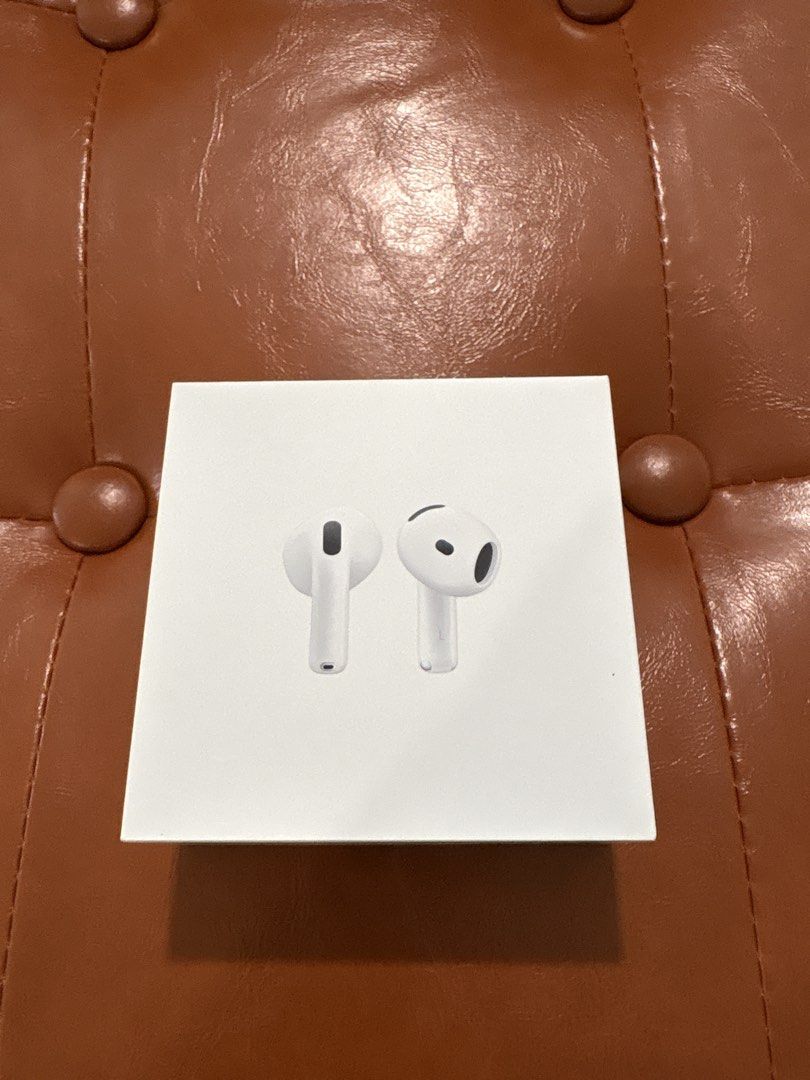 Apple AirPods 4