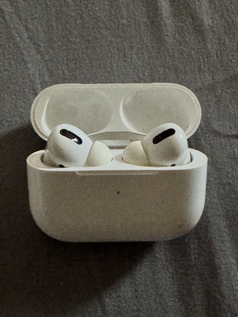 Apple AirPods Pro (Category: Earphones) located in Pasig City. Submitted by ey.on (Listing ID 1434427951, Image 1). Description: Selling AirPods Pro (2 units). Compact, premium sound, with noise cancellation. Ideal for calls, travel, and daily use. ✅ Condition: • 100% working • Used – visible wear sa case (see photos) • Earbuds working perfectly 🔥 Features: • Active Noise Cancellation • Transparency Mode • Spatial audio (if supported) • Seamless