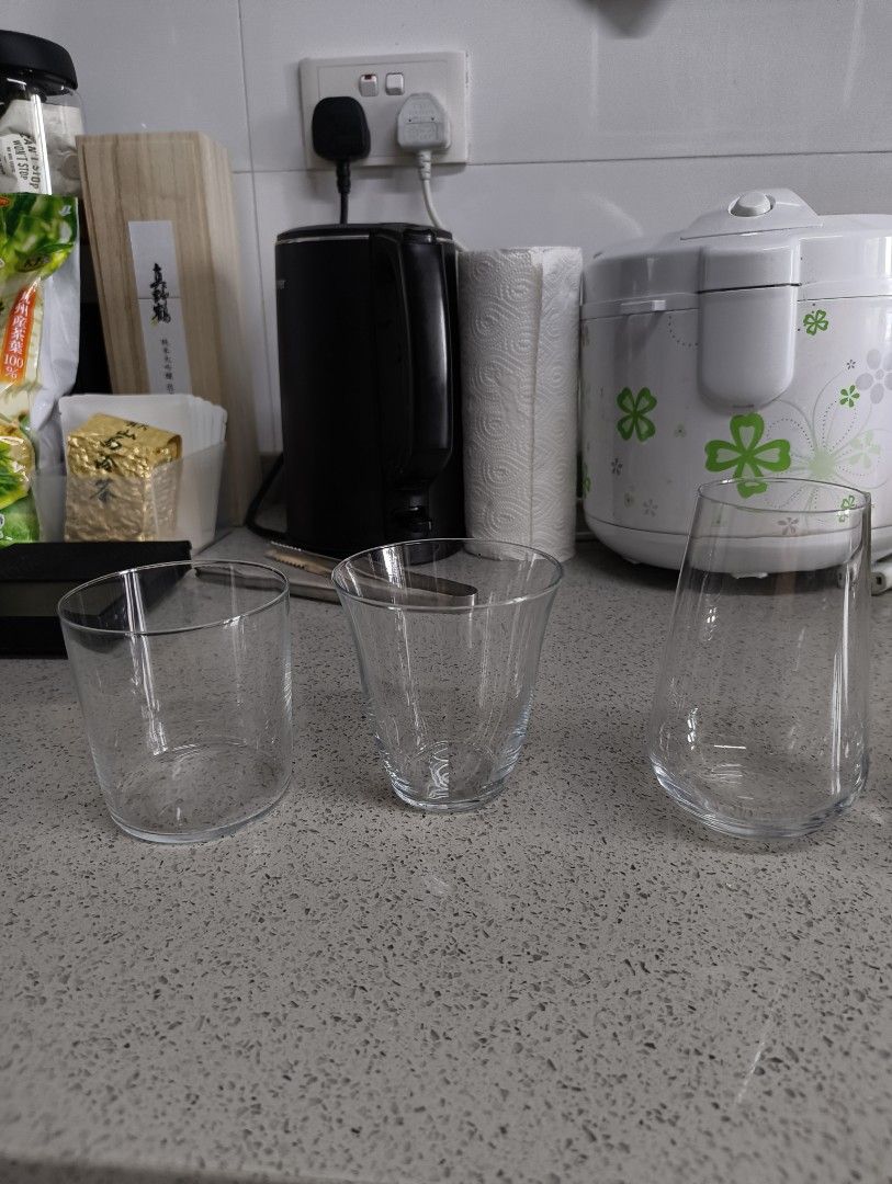Assorted Glassware Set - Various Sizes and Styles509807143252797441