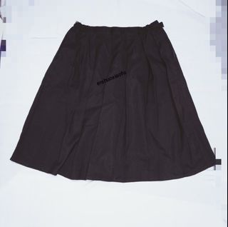 (Category: ) located in . Submitted by schooluniform000 (Listing ID 1434498813, Image 1). Description: .