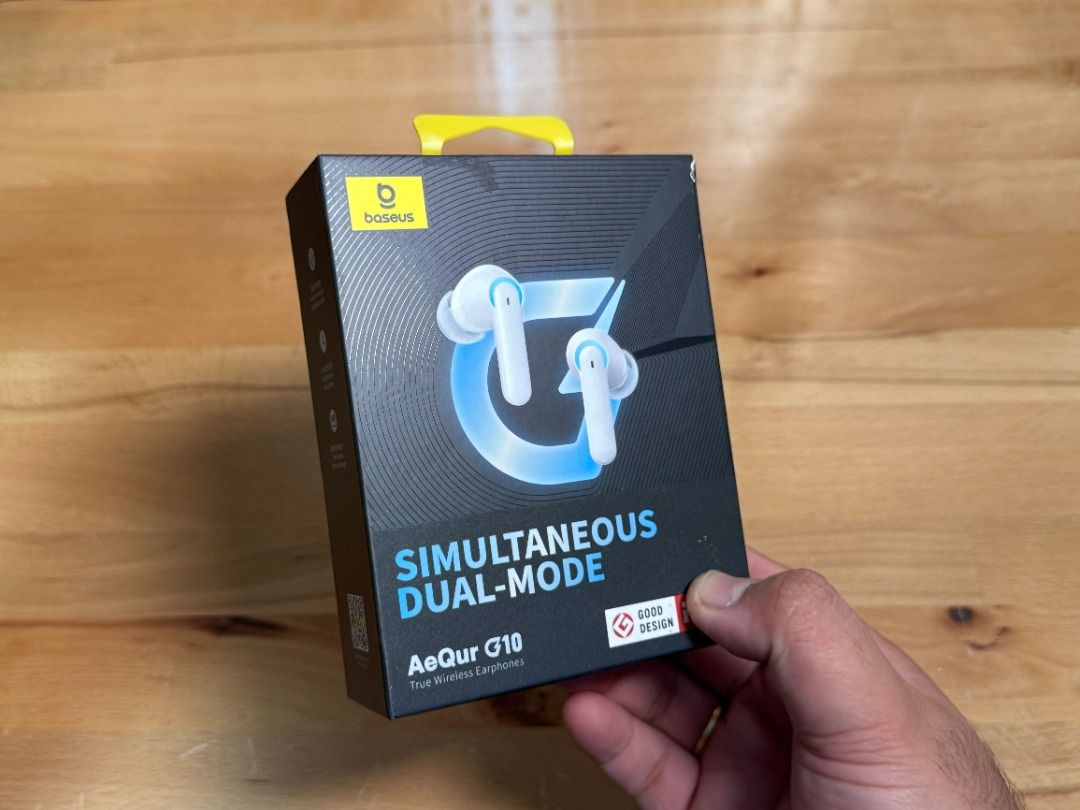 Baseus AeQur G10 Wireless Earphones (Category: Earphones) located in Caloocan City. Submitted by aquinasramonrcb (Listing ID 1434453203, Image 2). Description: - Baseus AeQur G10 Wireless Earphones - Color: White - Features: Simultaneous dual-mode for enhanced audio - Package includes: Earphones, Charging Case, User Manual - Design: Sleek and modern - Perfect for everyday use.