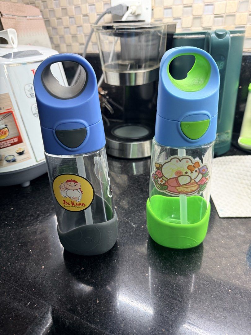 b.box Tritan Water Bottle with Straw 2pcs (Category: Water Bottles & Tumblers) located in Quezon City. Submitted by bargaincornershop (Listing ID 1434486356, Image 3). Description: - B.box Tritan water bottle with a fun, colorful design. - Includes a convenient straw and handle. - Weighted straw allows drinking from any angle. - Made from durable, BPA-free Tritan material. - Easy to clean and maintain. - Take all 2 for 600.00.