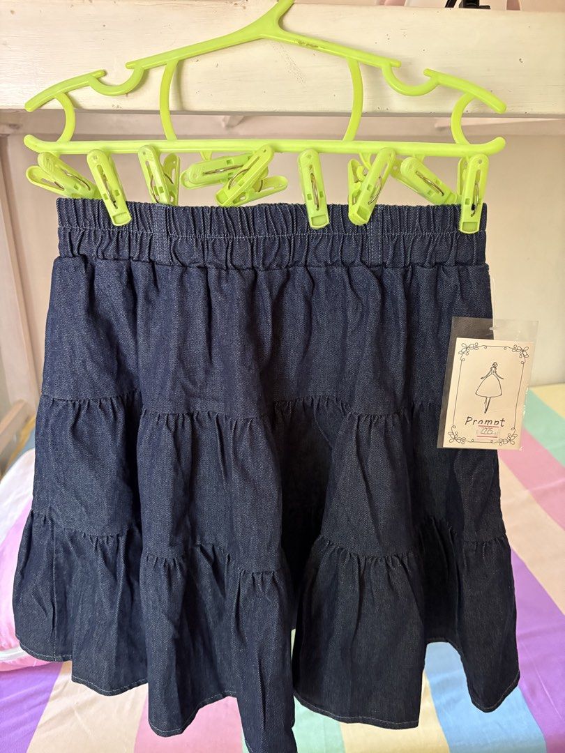 BKK Denim Skirt (Category: Skirts) located in Cainta. Submitted by kpc905 (Listing ID 1434420279, Image 1). Description: Waist -> 26-40" Length -> 17.5 Belt included Bought in Bangkok Pasabuy Brand new, with tag intact With inner short inside.