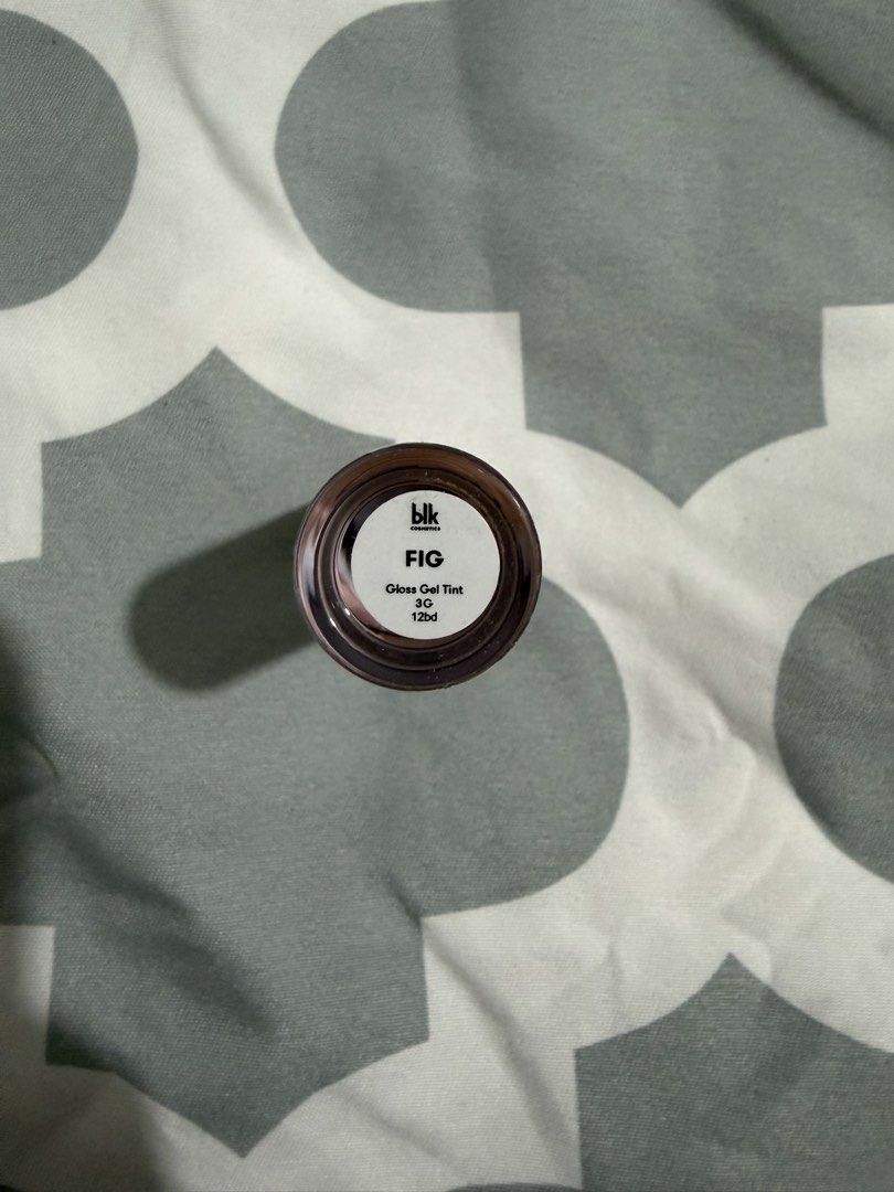 BLK Cosmetics Gloss Gel Tint - Fig (Category: Makeup) located in Manila. Submitted by declutterprelovedwtkrizzia (Listing ID 1434562418, Image 2). Description: - BLK Cosmetics Gloss Gel Tint in Fig - Glossy finish - Shelf life: 3 years unopened (Expiration is December 2027) - Use within 12 months after opening I bought 2 of these, I’m using the other one. I recently bought Time Phoria so I’m selling this one na. .