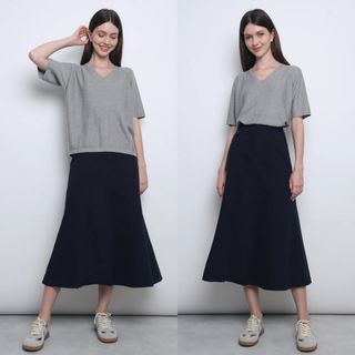 (Category: ) located in . Submitted by kissmywardrobe (Listing ID 1434485131, Image 1). Description: .