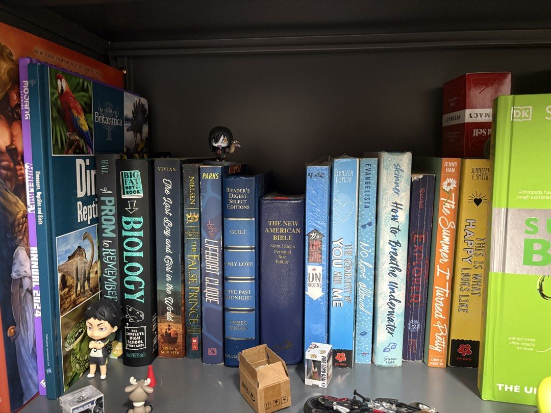 Books for sale (Category: Storybooks) located in Caloocan City. Submitted by Limsoc (Listing ID 1434547875, Image 1). Description: Message me for price:) Hardbound is P500 up.