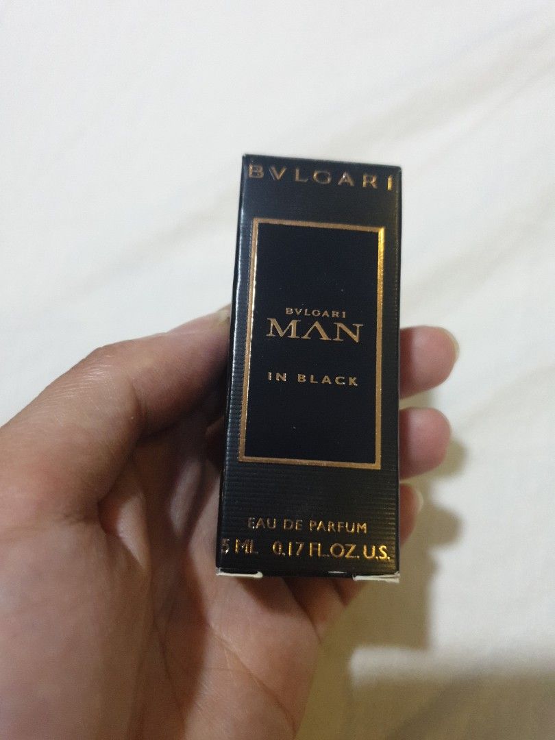 Bvlgari Man in Black Eau de Parfum 5ml (Category: Fragrance & Deodorants) located in Valenzuela. Submitted by roxie018 (Listing ID 1434444082, Image 1). Description: - Bvlgari Man in Black Eau de Parfum - 5ml bottle - New, in original box - Box includes ingredients and details - Small, rectangular glass bottle - Black cap - Black box with gold lettering.