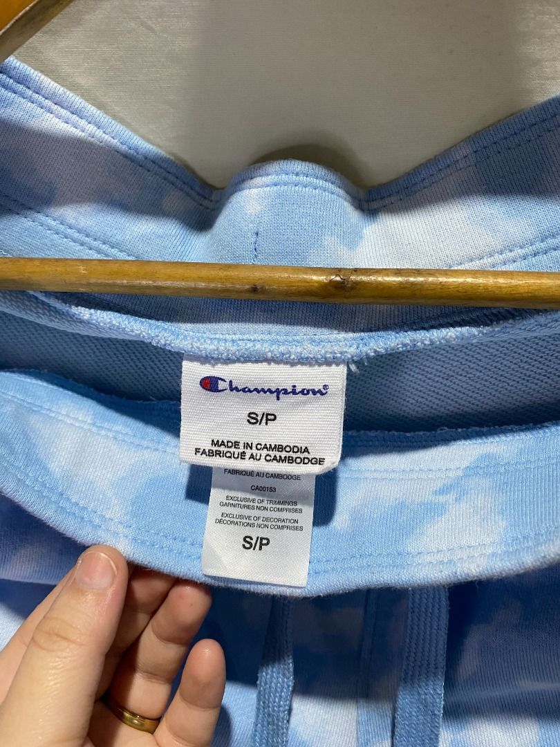CHAMPION CLOUD-DYE FLEECE SHORTS (Category: Activewear) located in Antipolo. Submitted by canadafindss (Listing ID 1434548760, Image 3). Description: 🏷️ V3 PREMIUM LISTING 🔥 CANADA FINDS | PREMIUM THRIFT 🔥 Check our profile for more authentic steals! CHAMPION CLOUD-DYE FLEECE SHORTS Fresh Aesthetic & Maximum Comfort ✅ PRODUCT DETAILS: Authenticity: 100% Authentic / Original Design: Unique Cloud/Tie-Dye wash in Sky Blue Features: Iconic embroid