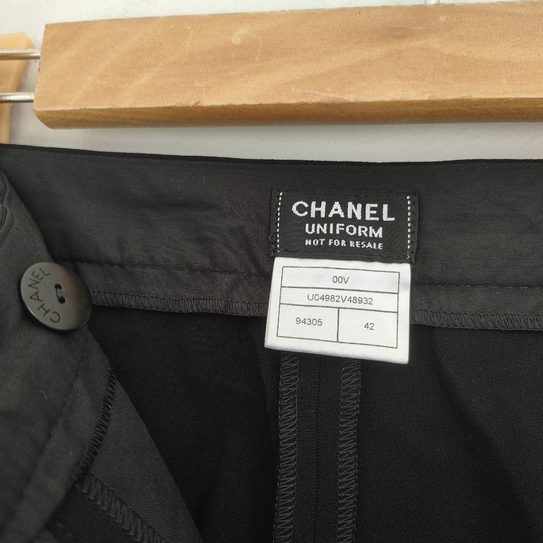Chanel Uniform Trouser (Category: Other Bottoms) located in Quezon City. Submitted by imaginarythrifter (Listing ID 1434494451, Image 2). Description: Excellent Condition No flaws Ready to wear Measurement Waist 31.4 Length 39 Front rise 11 Inseam 29 Thigh 10.5 Knee 7.3 Leg opening 6 Slight negotiable Can ship Nationwide Shipping not included.