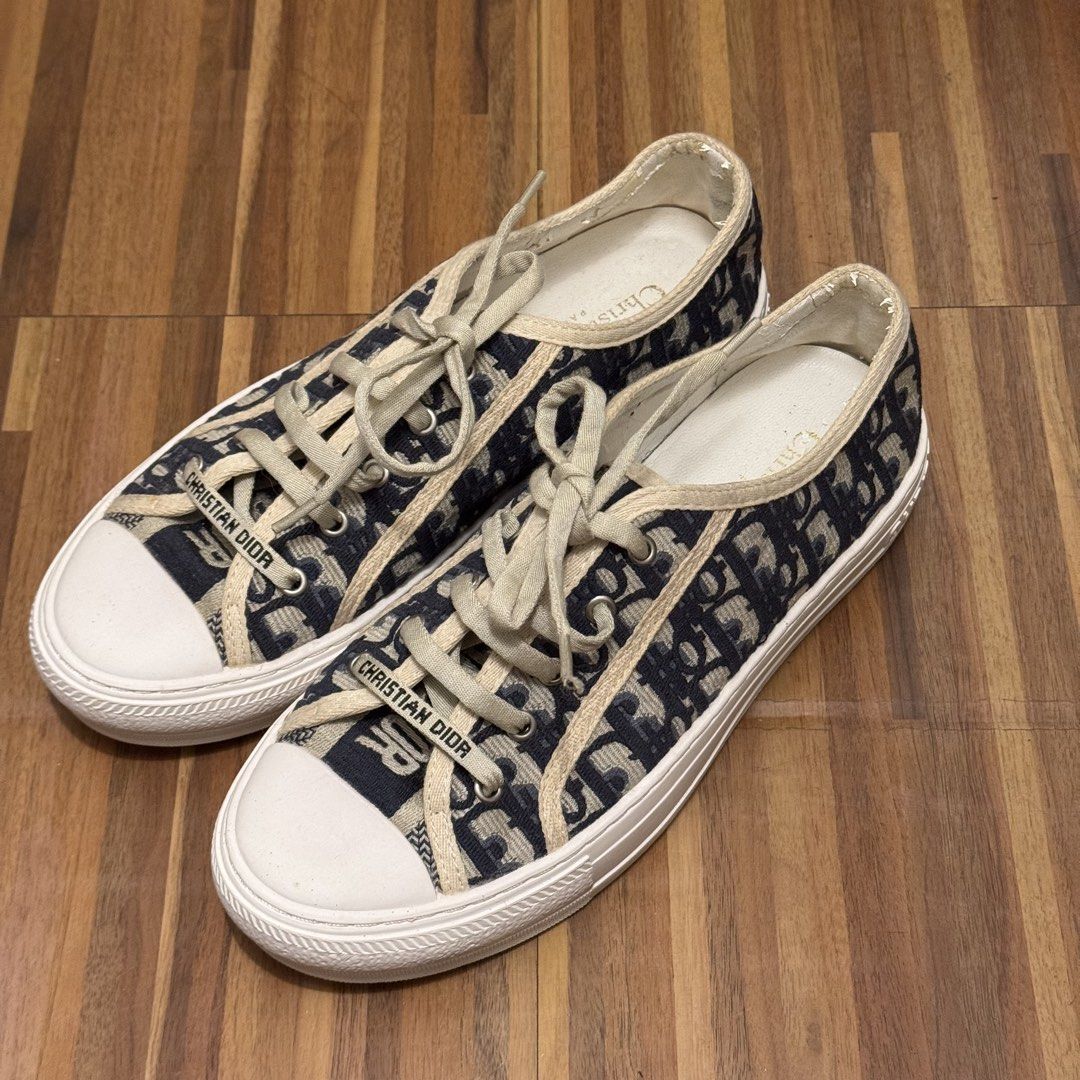 Christian Dior Oblique Canvas Sneakers (Category: Sneakers) located in Santa Rosa. Submitted by tbv01 (Listing ID 1434454098, Image 1). Description: Christian Dior sneakers (not authentic) Size: 41 Condition: 7/10 still in great condition Issue: nasa pic | sa loob lang RFS: too small.