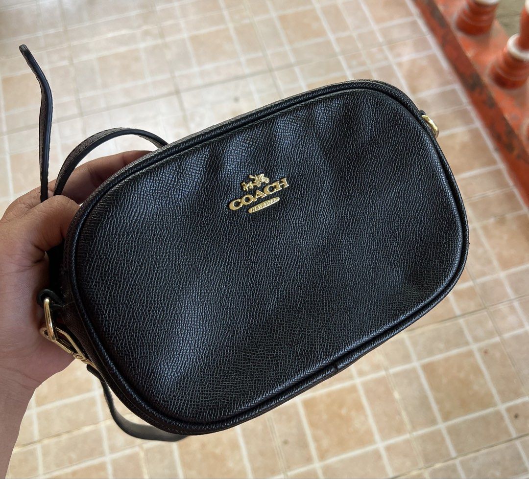 Coach Jamie Camera bag (Category: Camera Bags & Carriers) located in Cebu City. Submitted by gio_420 (Listing ID 1434410230, Image 1). Description: Coach Jamie Camera Crossbody Bag in Black .
