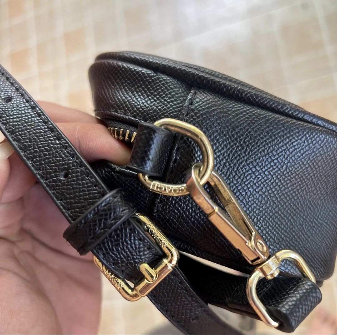 Coach Jamie Camera bag (Category: Camera Bags & Carriers) located in Cebu City. Submitted by gio_420 (Listing ID 1434410230, Image 2). Description: Coach Jamie Camera Crossbody Bag in Black .