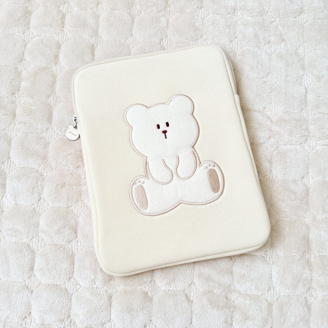 CozyBear Tablet / iPad Sleeve Pouch (Category: Cases & Sleeves) located in Antipolo. Submitted by rosywardrobe (Listing ID 1434442265, Image 1). Description: 🎀 MAKE READING A HABIT 🎀 • No order form, no reservation! • Strictly 1 day reservation • Payment first before order processing • No return, No exchange • Don’t make an offer if you’re not 100% sure • No shipping every weekends — PAYMENT CHANNELS — • GCash • Gotyme • Maya • BDO • BPI • Unio