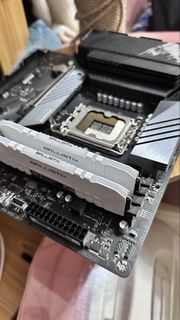 （分類：）位於 。 由 ttbb1108 提交（商品編號 1434438007，圖片 1）。簡介： 。