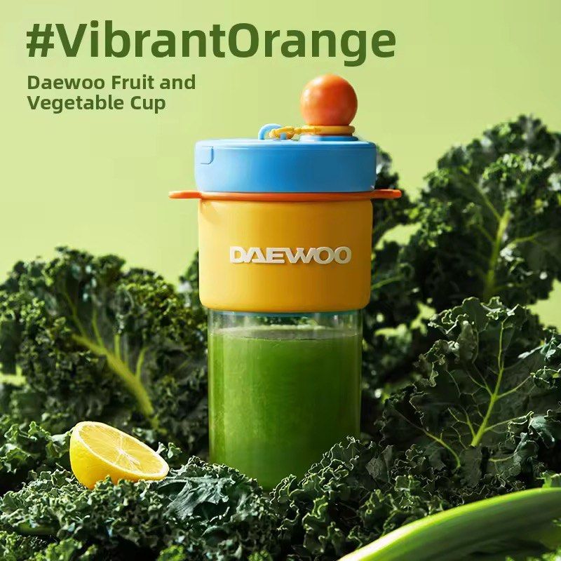 Daewoo Slimming Fruit and Vegetable Cup Blender465820808087480322