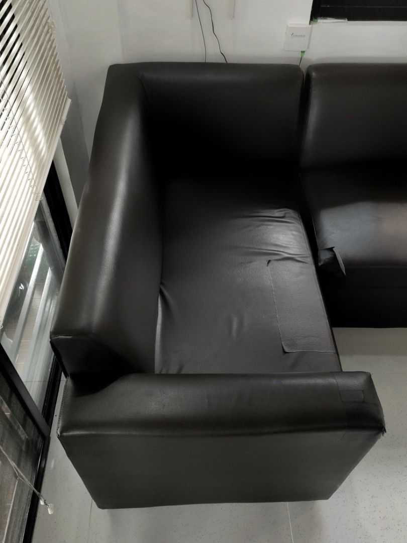Black Brown 🤎 NEGO! (Category: Sofas) located in Manila. Submitted by thebigdeclutter (Listing ID 1434466827, Image 2). Description: ✅Original Price 15,000k ✅ Damaged niya lang is yung may mga tapal lang but the rest is good condition. RFS: May kapalit na bago, need na ideclatter ASAP..