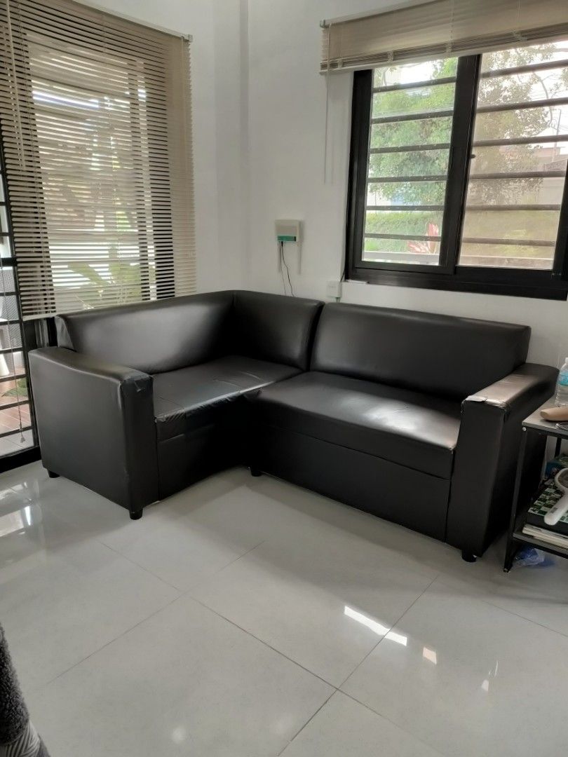 Black Brown 🤎 NEGO! (Category: Sofas) located in Manila. Submitted by thebigdeclutter (Listing ID 1434466827, Image 1). Description: ✅Original Price 15,000k ✅ Damaged niya lang is yung may mga tapal lang but the rest is good condition. RFS: May kapalit na bago, need na ideclatter ASAP..