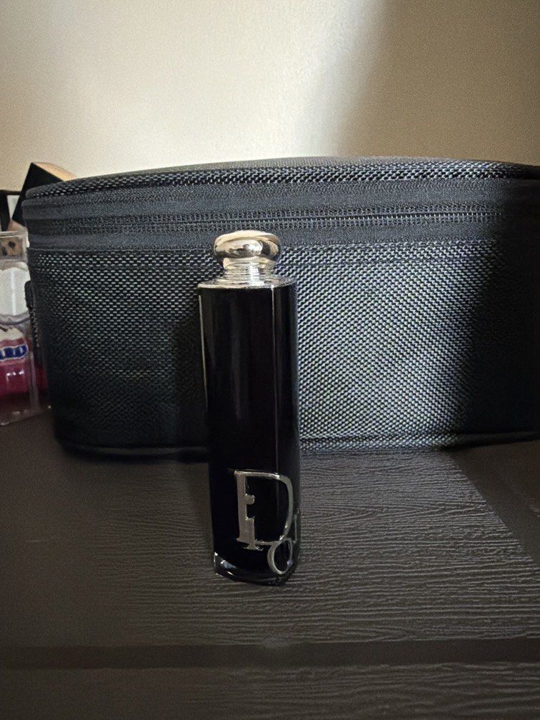 Dior Lip Addict (Category: Makeup) located in Manila. Submitted by mvx.xv (Listing ID 1434396214, Image 1). Description: Around 50-60% remaining .