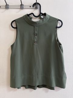 (Category: ) located in . Submitted by prel0vedclothes (Listing ID 1434483721, Image 1). Description: .