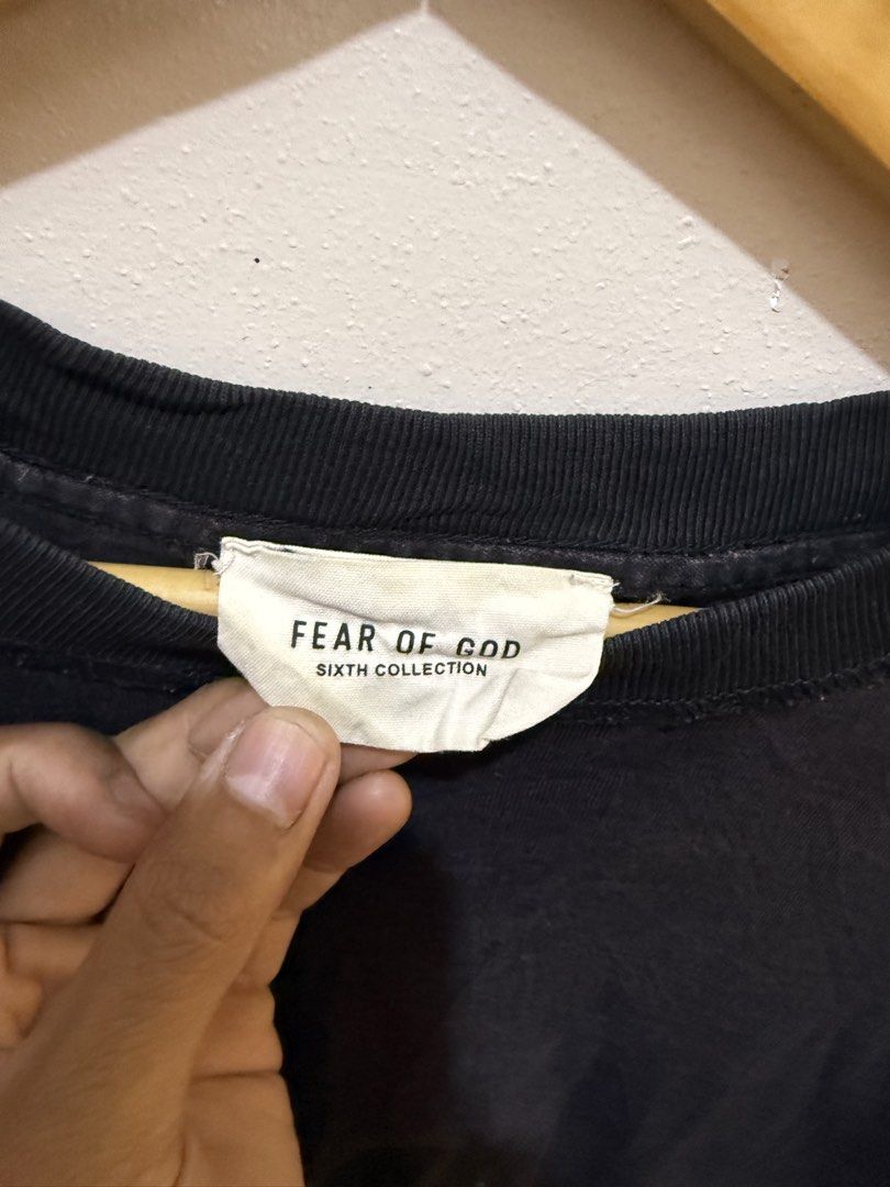 Fear of god double black center fg tshirt (Category: Tshirts & Polo Shirts ) located in Cavite. Submitted by humperhumper (Listing ID 1434440457, Image 2). Description: 27x30 dimes.