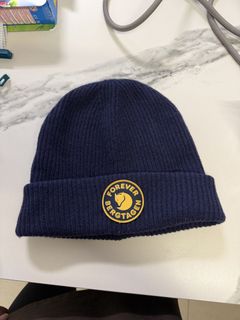 SUPREME CROCHET EDGE BELL HAT, Men's Fashion, Watches