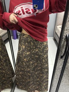 (Category: ) located in . Submitted by carinooo (Listing ID 1434497248, Image 1). Description: .