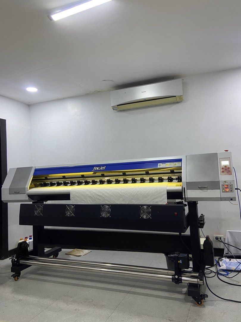 For sale: TecJet Large Format Sublimation Printer (1.8m) dx11 (Category: Printers, Scanners & Copiers) located in Manila. Submitted by jellycatzi112 (Listing ID 1434589580, Image 1). Description: negotiable - orig price 600k slighty use TURN YOUR PRINTING BUSINESS INTO A PROFIT MACHINE Perfect for: ✔️ Sportswear & uniforms ✔️ Custom apparel brands ✔️ Resellers & printing businesses ✔️ Fabric and textile production This machine is ready for produc