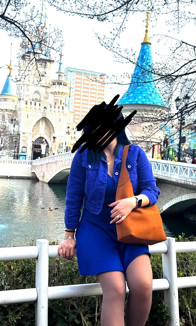 Forever 21 Blue Dress - Size S (Category: Dresses) located in Quezon City. Submitted by shejyy (Listing ID 1434445282, Image 3). Description: - Preloved Forever 21 blue dress - Size: S - Features a flattering V-neck - Fitted silhouette - Made in Vietnam - Perfect for various occasions.
