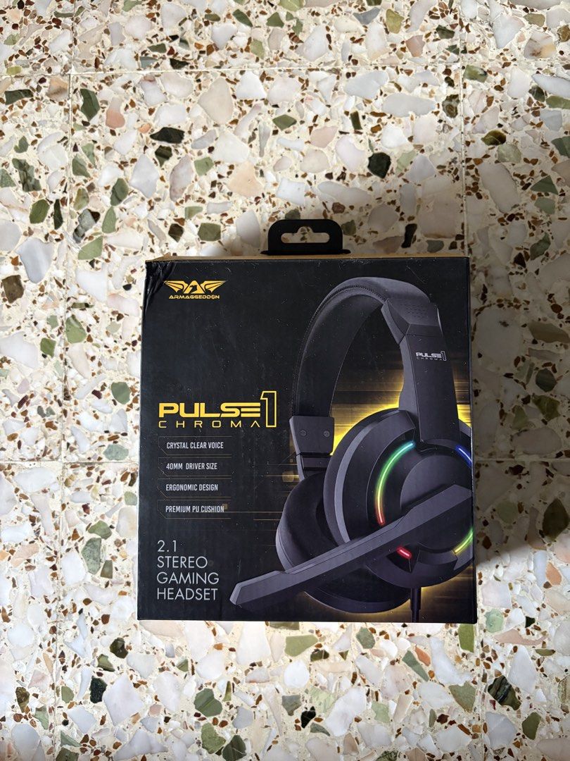 Gaming Headset437712350431815680