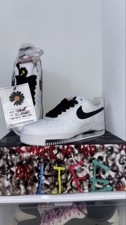 (Category: ) located in . Submitted by sneakersgirl5 (Listing ID 1434581377, Image 1). Description: .