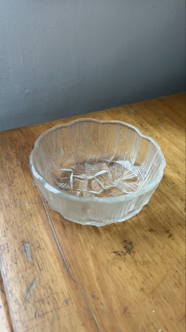 Glass Chawan (Matcha Bowl) (Category: Coffee & Tea Tableware) located in Davao. Submitted by nomcha (Listing ID 1434473133, Image 1). Description: h: 2in d: 12cm ~ petals/flower shaped bowl so prettyyyy details 🥹 hard to let go but im decluttering huhu. please see photos for reference! ^^.