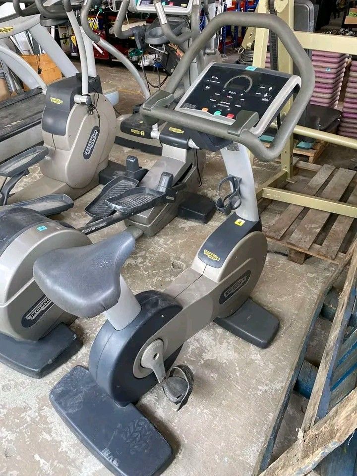 Gym equipment (Category: Cardio & Fitness Machines) located in Manila. Submitted by maria123_a (Listing ID 1434475544, Image 2). Description: gym's equipment.