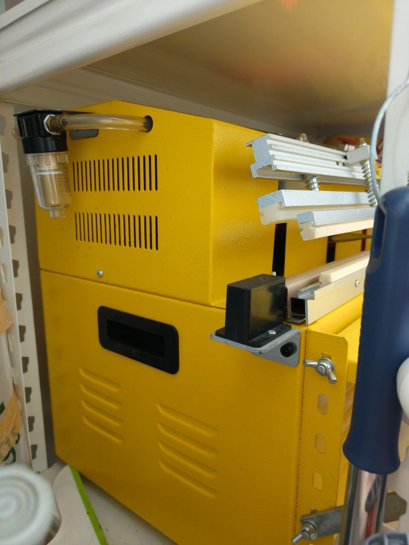 Industrial Vacuum & Sealing Machine439451865192212482