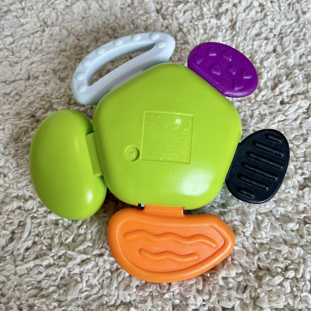 Infantino turtle rattle 3M+ (Category: Infant Playtime) located in Subic. Submitted by javsprelovedstuffs (Listing ID 1434481632, Image 3). Description: Original price 500++ This rattle will keep baby entertained throughout the day #infantwear #babyclothes #carters #gerber #littleme #girlsclothes #boysclothes #babypreloved #zara #kids #uniqlo .