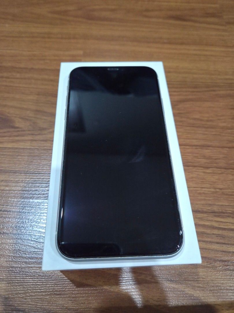 Iphone Xr 128GB (Category: iPhone X Series) located in Quezon City. Submitted by ams_cz4a (Listing ID 1434477714, Image 2). Description: Iphone XR 128GB white openline 1st owner never been repaired Complete with original box manual sticker sim ejector pin charger No earpods and cable Receipt is under my name Same imei phone and box Free original supcase case and tempered glass.