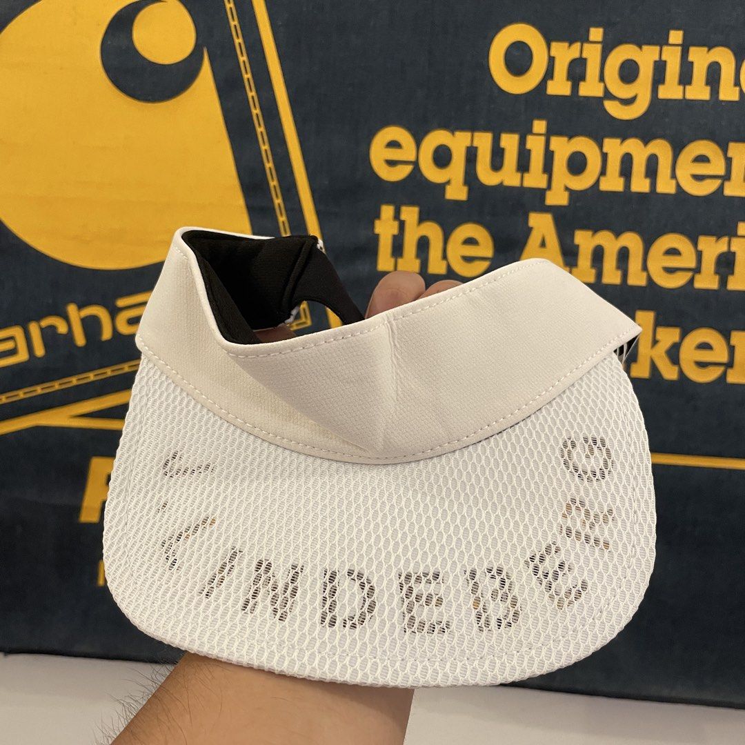 J. Lindeberg Visor Cap (Category: Caps & Hats) located in Goa. Submitted by jackedstuff (Listing ID 1434485489, Image 1). Description: No issues.