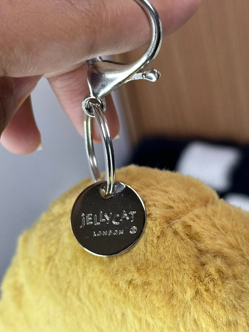 Jellycat Amuseables : Croissant Bag Charm Strap Keychain (Category: Charms) located in Quezon City. Submitted by genie.fluff (Listing ID 1434593259, Image 2). Description: ⚠️ ⚠️ Authenticity not guaranteed please scan all photos for more info JELLYCAT SERIAL: SHANG1464IL.