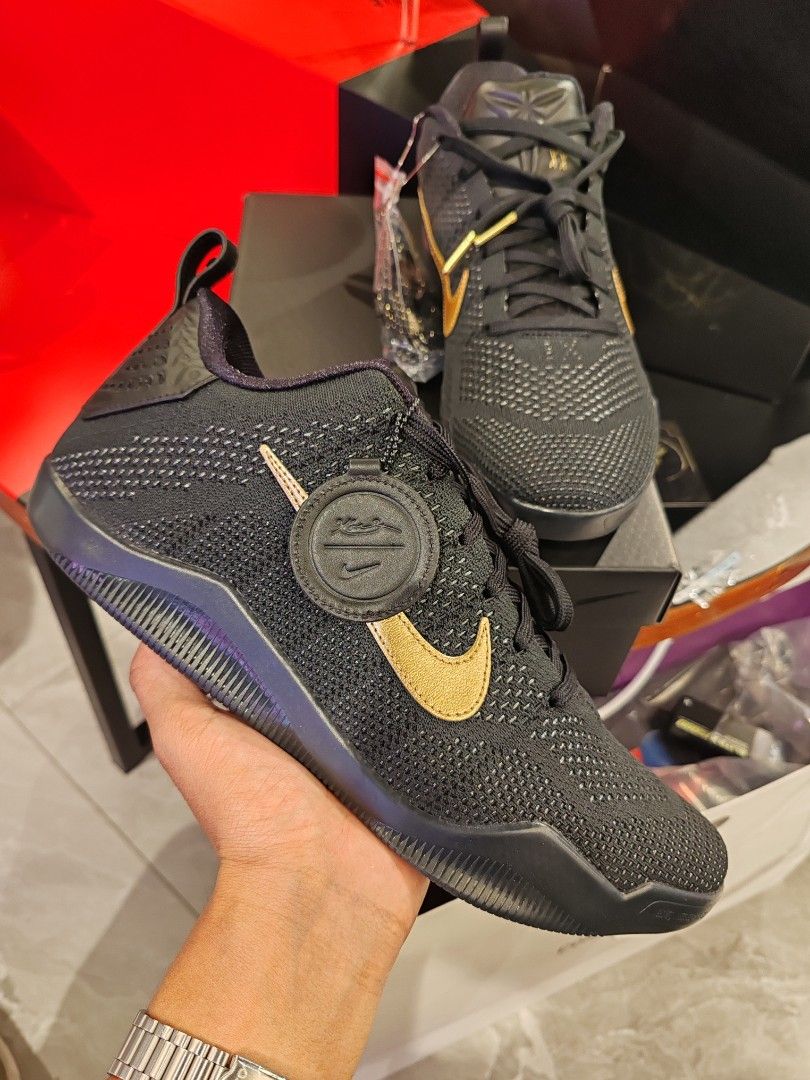 Kobe 11 fade to black (Category: Sneakers) located in Naic. Submitted by jcl.kicks (Listing ID 1434452327, Image 1). Description: Mens size: 10.5(2).